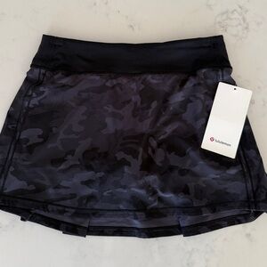 New Lululemon Pace Revival Skort Skirt Womens 6 Tall Black Gray Camo Tennis